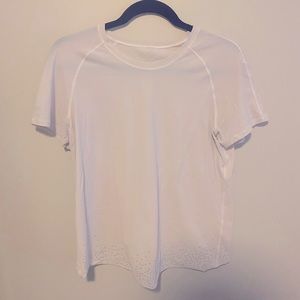 LULULEMON Workout short sleeve top